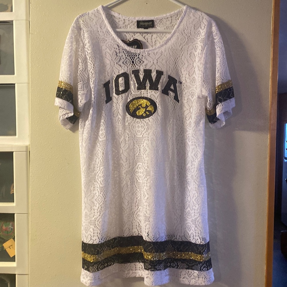 Brand new with tags size large Iowa Hawkeyes tunic by Gameday-Couture